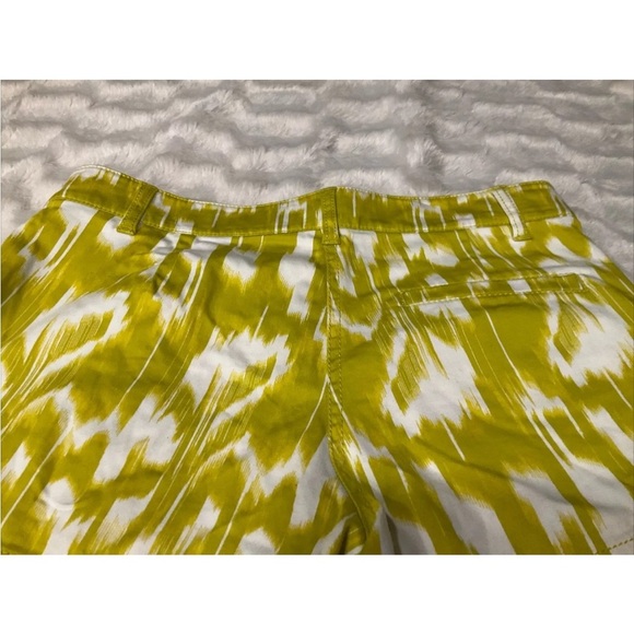 TRINA TURK Margarita Myrta Ikat Shorts Vacation Beach Cruise Sz 2 - Picture 5 of 8